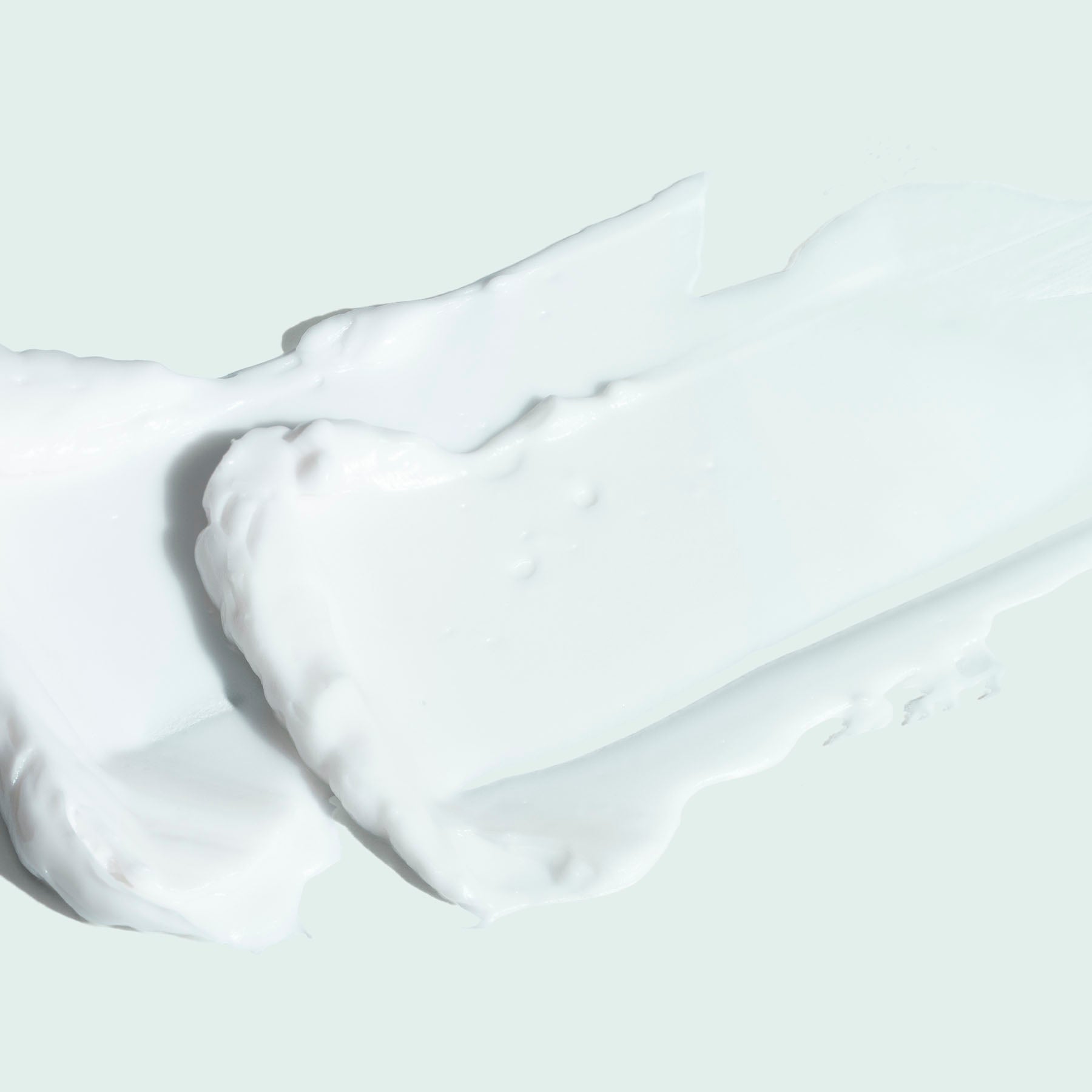 close up texture swatch of moisturizer